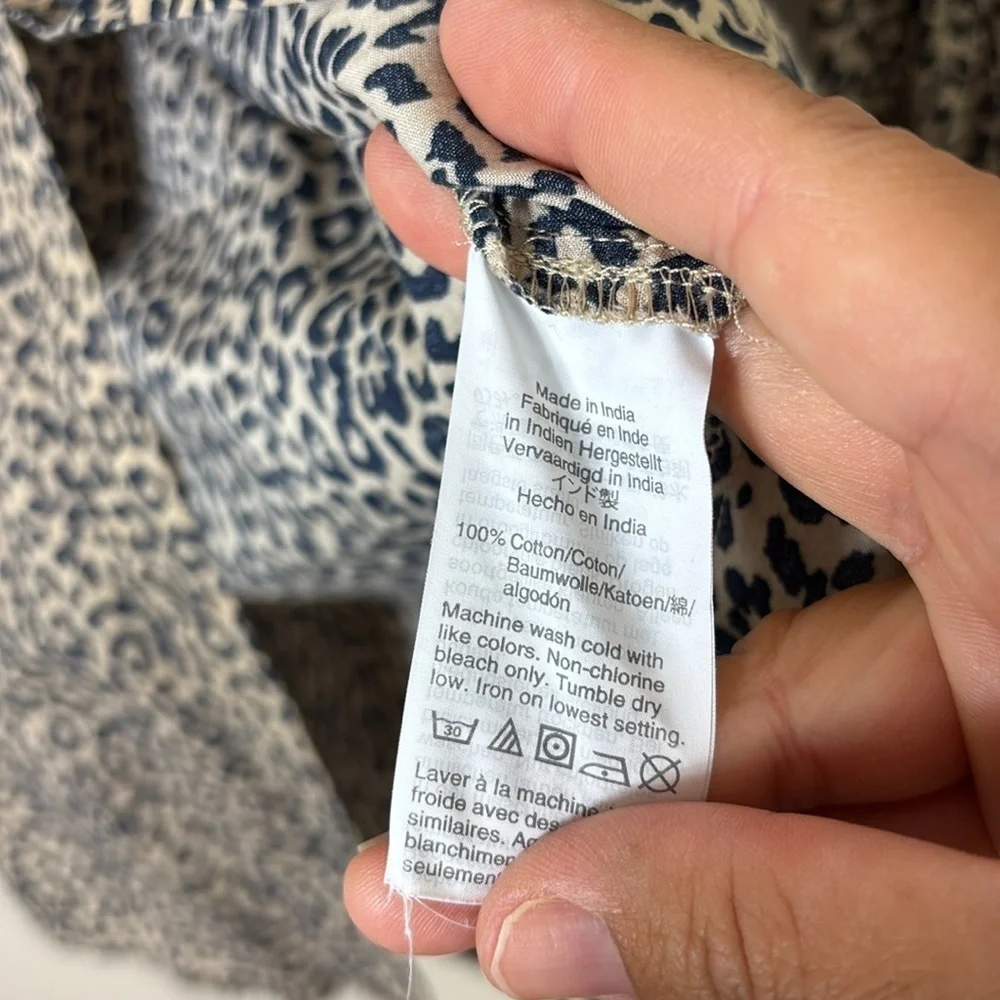 J. Crew Leopard / Cheetah Button Down Shirt size XS